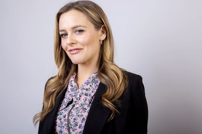 portrait of Alicia Silverstone
