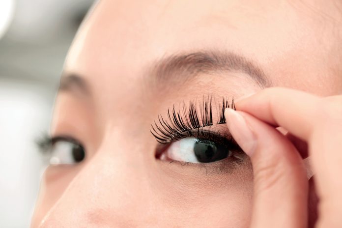 Magnetic Eyelashes