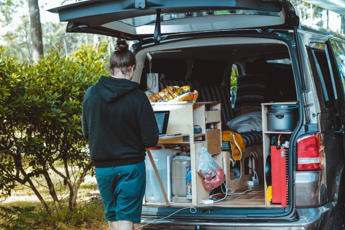 Moving Insurance and Guide